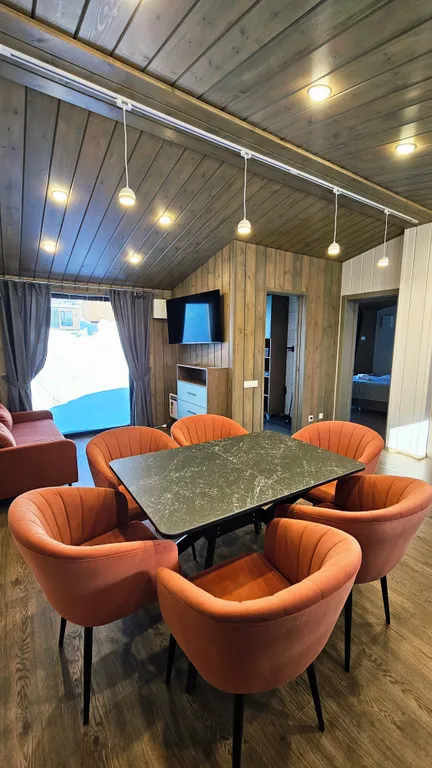 Далеко и надолго