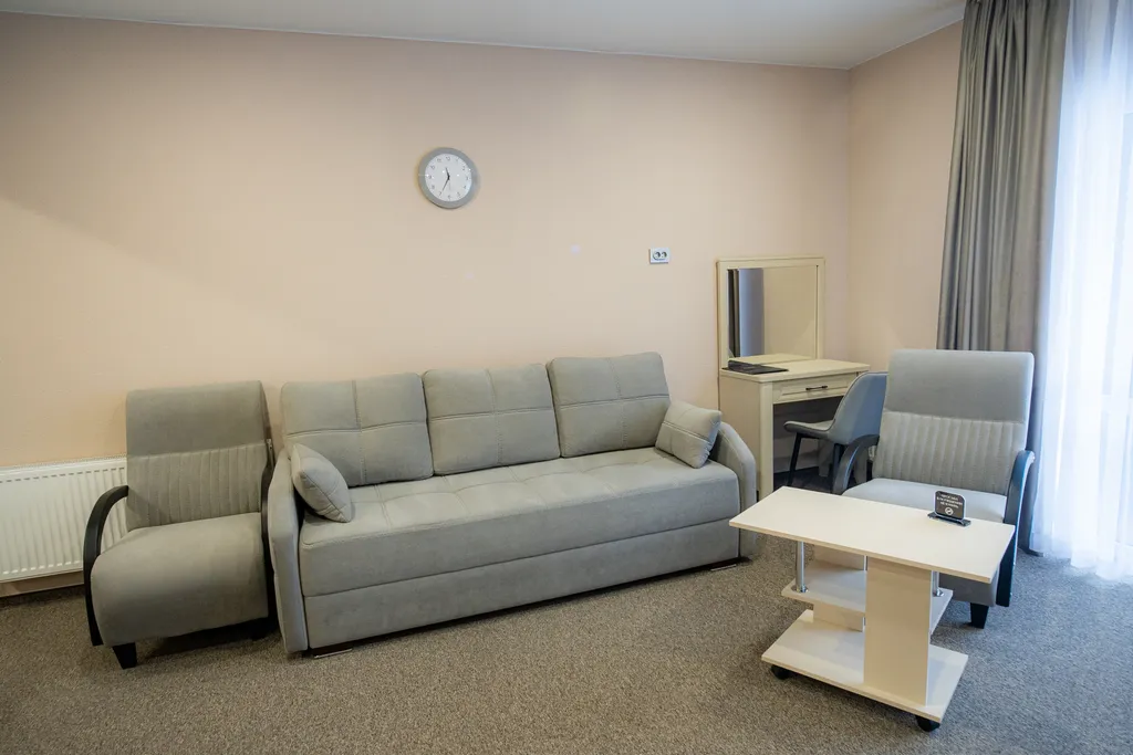 Четырёхместный номер с видом на горы