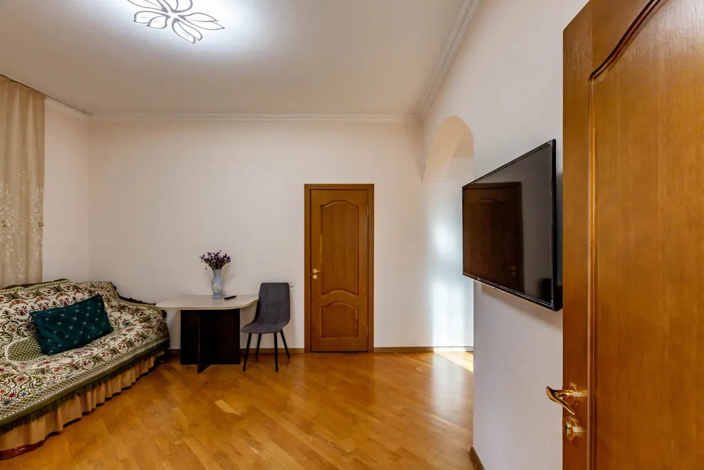 Уютный дом в центре города