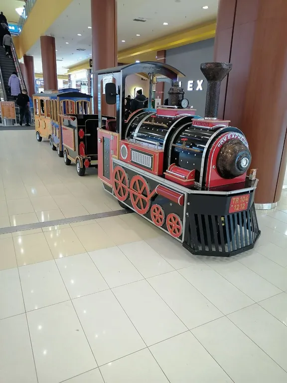 Честная квартира с балконом Четыре угла возле ТЦ Аура