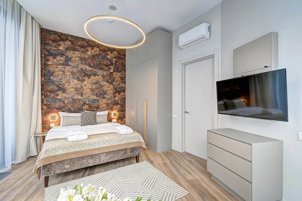 Апартаменты Люкс, Лучезарный на первой береговой линии