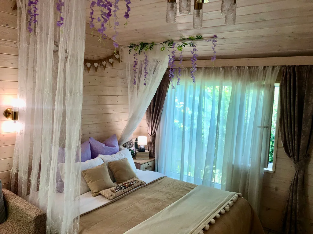 Дом в эко стиле Прованс для ценителей уюта и уединения