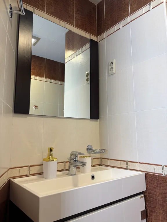 2-квартира на Уральских Пельменях с джакузи