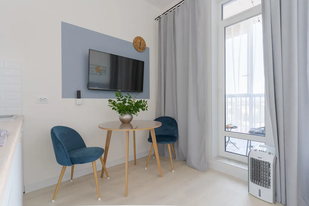 Новый дом, центр города - Квартира с модным интерьером