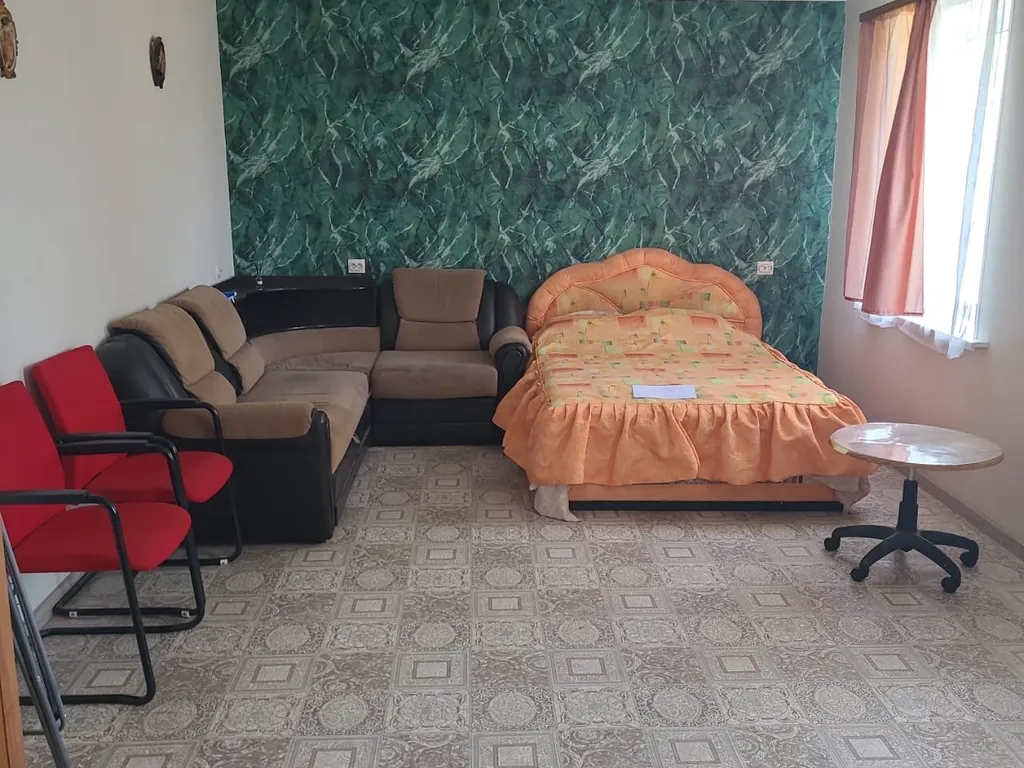 Тёплая уютная квартира, все в шаговой доступности — аренда посуточно в Елизово