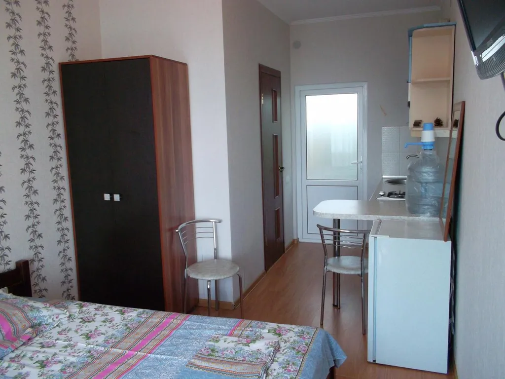 Номер с видом на море и горы