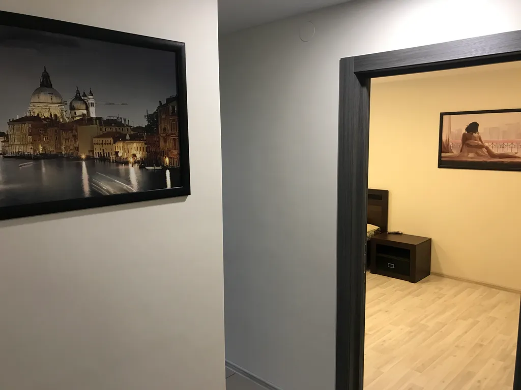 3-комнатная Квартира — аренда посуточно в Самара