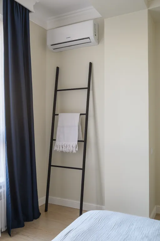 Стильная евродвушка с новым ремонтом рядом с Mega и Ботаническим садом