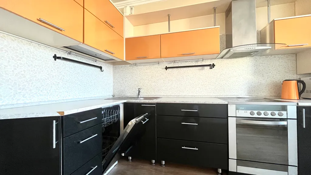 Евродвушка у городской больницы Ноябрьска