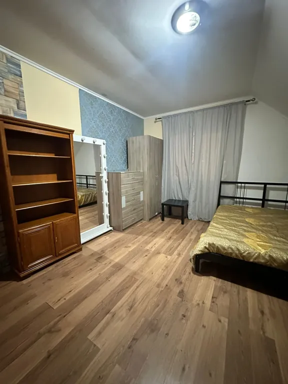 Большой дом на участке 12 соток