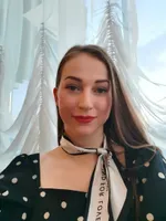 Анна Рукас