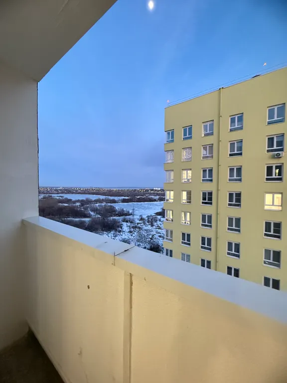 Просторная студия с двумя спальными местами