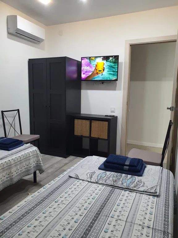 «Апартаменты с видом на море»