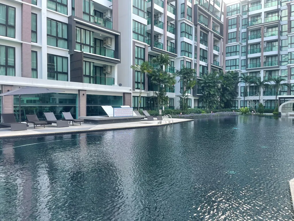 Апартамент для отдыха с детьми в тихом месте на берегу моря