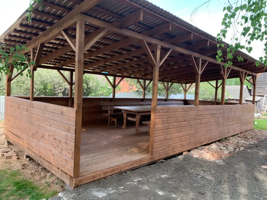 Новый рубленный дом в центре Ижевска, с баней и бассейном