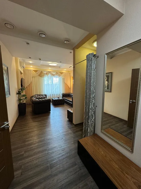 Номер в Комплексе отдыха Clubhouse с Джакузи и Финской сауной