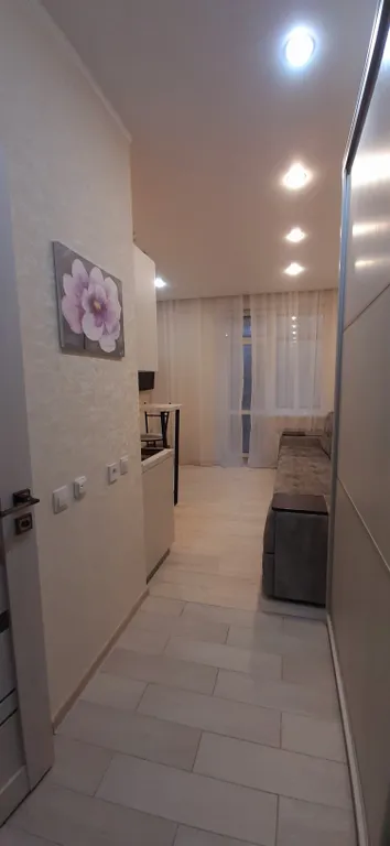 Уютная студия с видом на лес