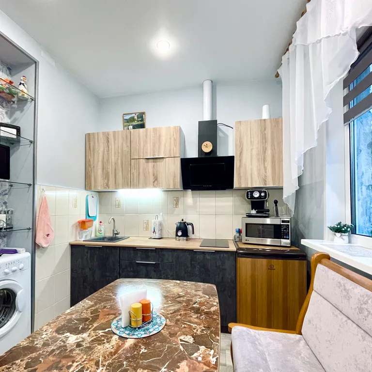 Первая Линия