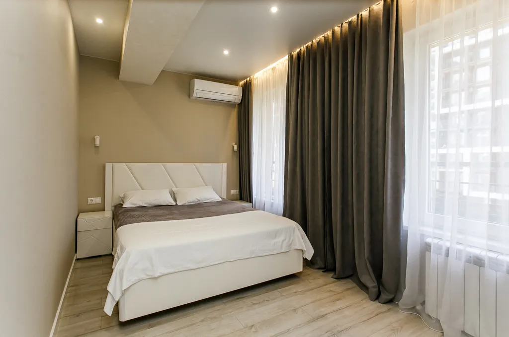 Студия на первой береговой