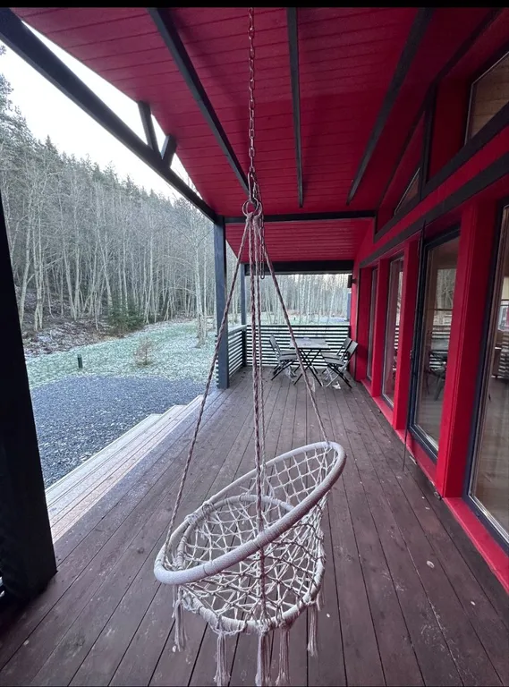 Домик в каньоне