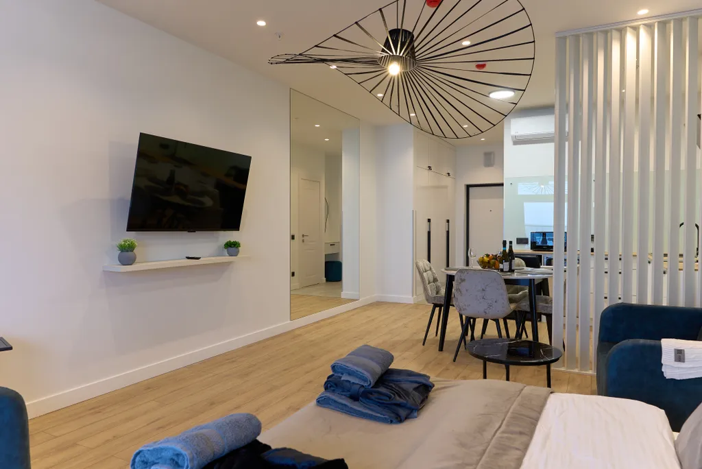 Уютные апартаменты на третьем этаже с видом на море