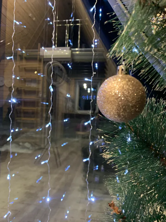 Коттедж Треугольный коттедж на берегу реки Лава — Ручьи