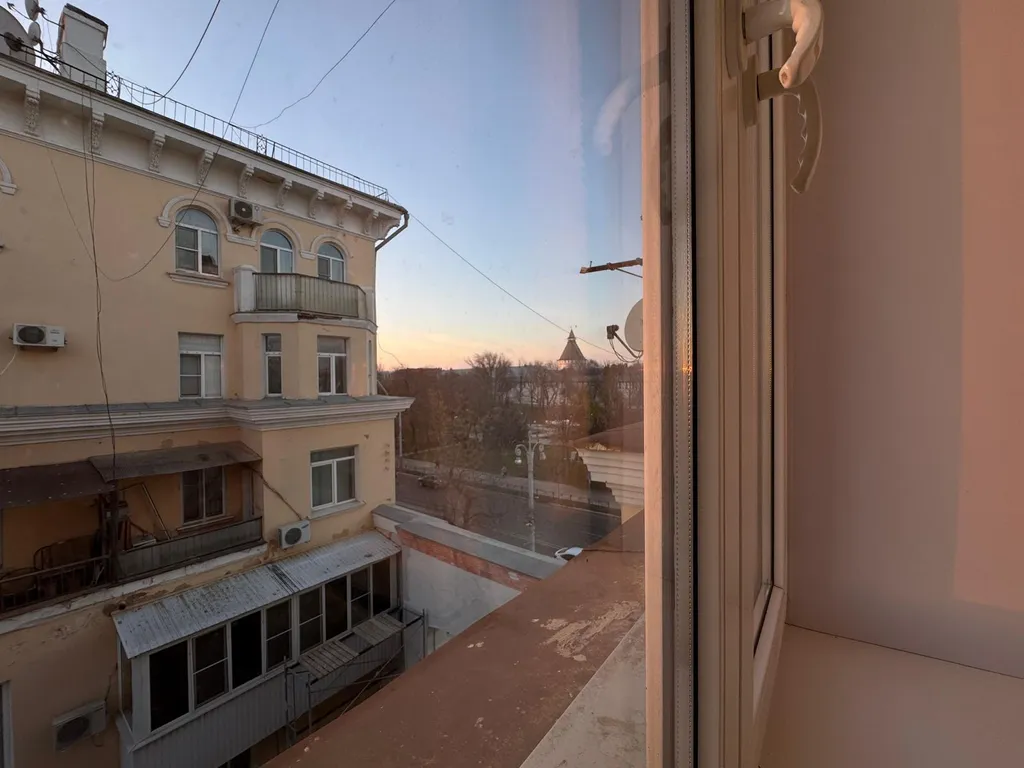 Двухкомнатная квартира рядом с Кремлем