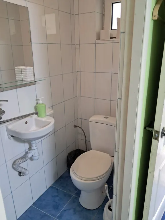 Уютный номер для семьи, недалеко от моря