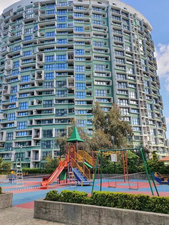 Видовая квартира в центре города, парк горького