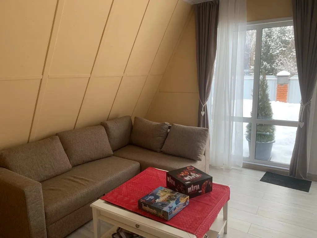 Прекрасный домик в стиле А-фрейм