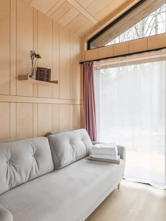 Коттедж Уютный дом в лесу с купелью фурако и мангалом (до 4-х чел.) — Глубокое (Красносельская с/п)