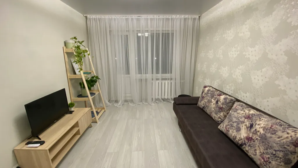 Двухкомнатная квартира рядом с ТРЦ Ярмарка