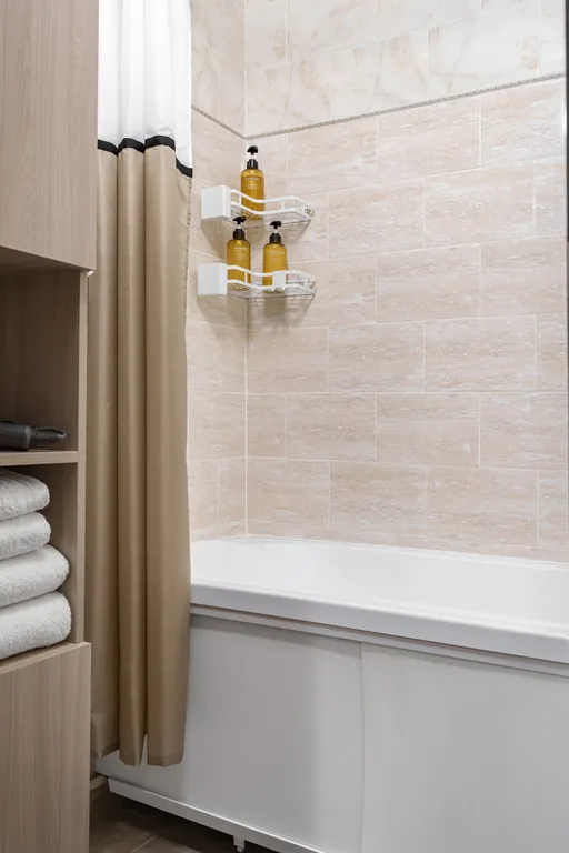 Квартира Дизайнерская 2-комнатная квартира одного художника — Красноярск