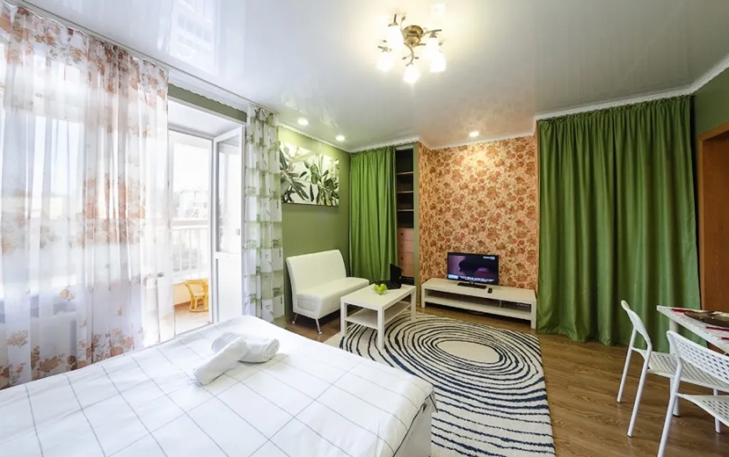 "Rent70" Студия у проспекта Ленина с парковкой. Московский тракт 83