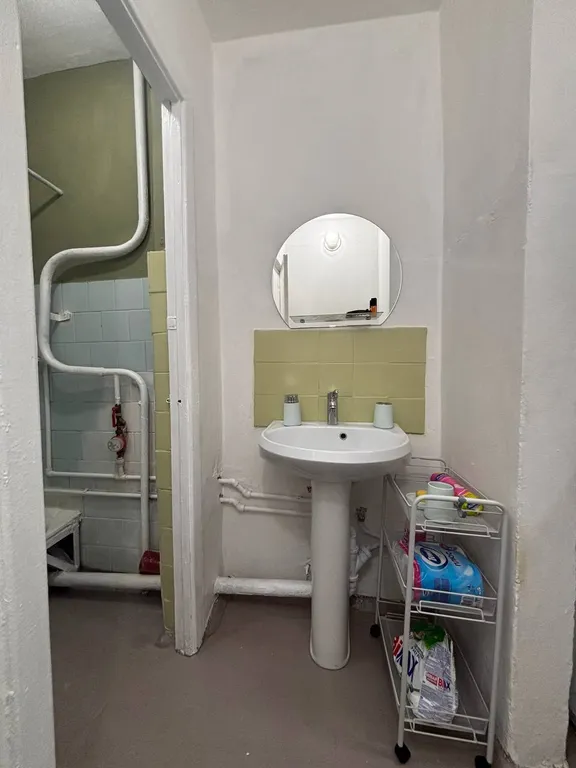 Чистая, просторная квартира в удобном месте