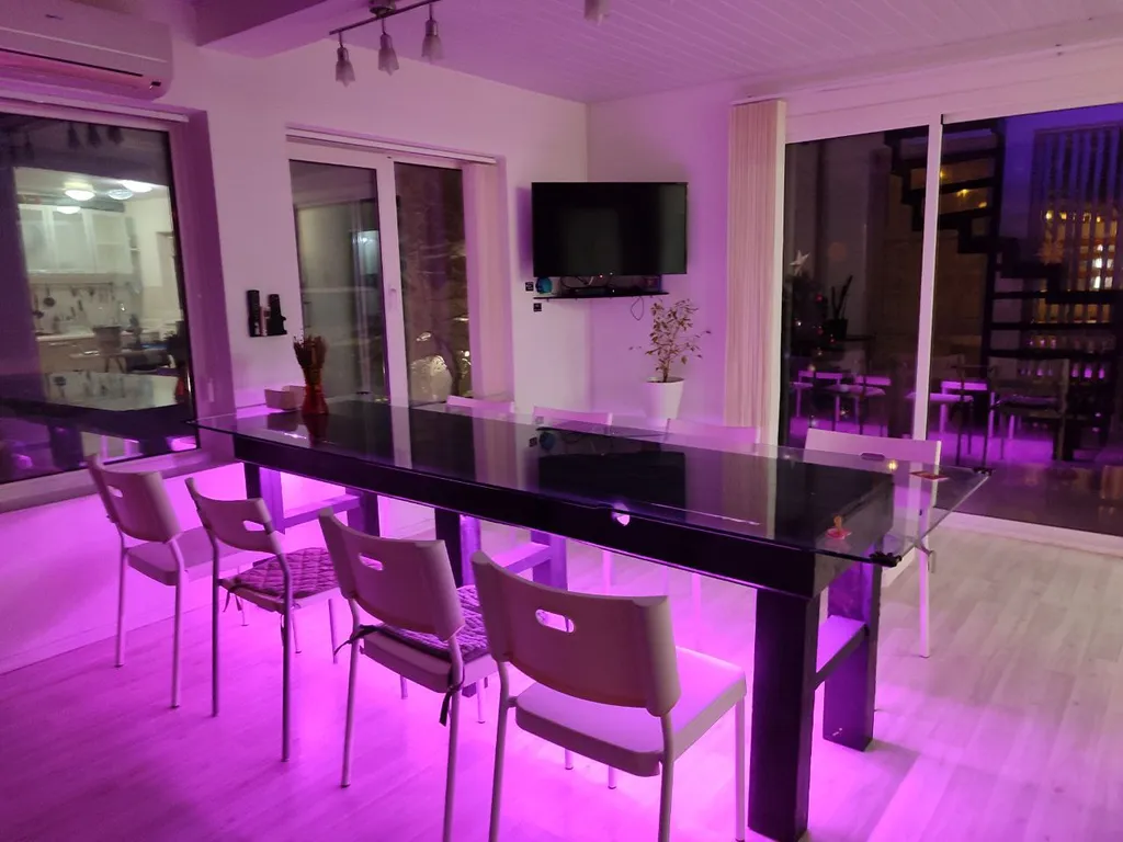 Коттедж Вилла с гриль-верандой, сауной, купелью и джакузи — аренда посуточно в Санкт-Петербург