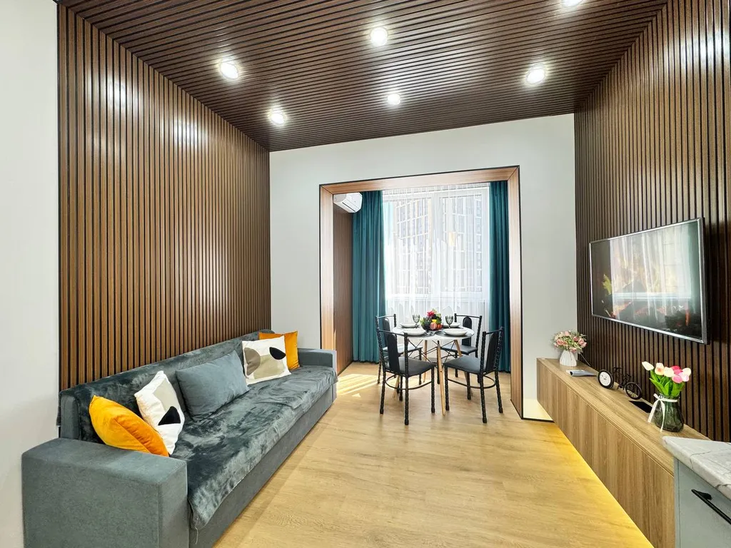 Евродвушка в ЖК Комфорт Сити с видом на горы, рядом с ТЦ MEGA