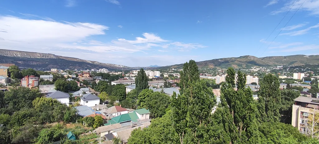 Квартира в тихом центре — аренда посуточно в Кисловодск