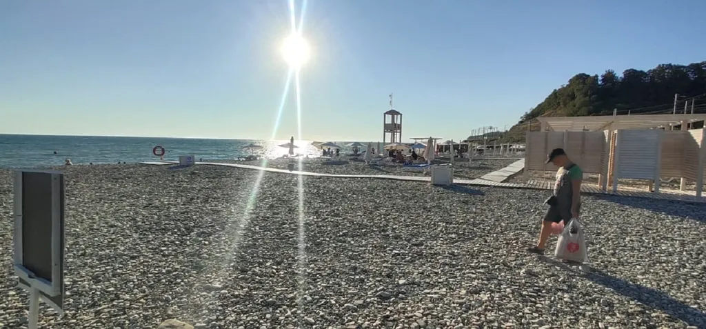 Коттедж 2-комнатный Дом — Сочи