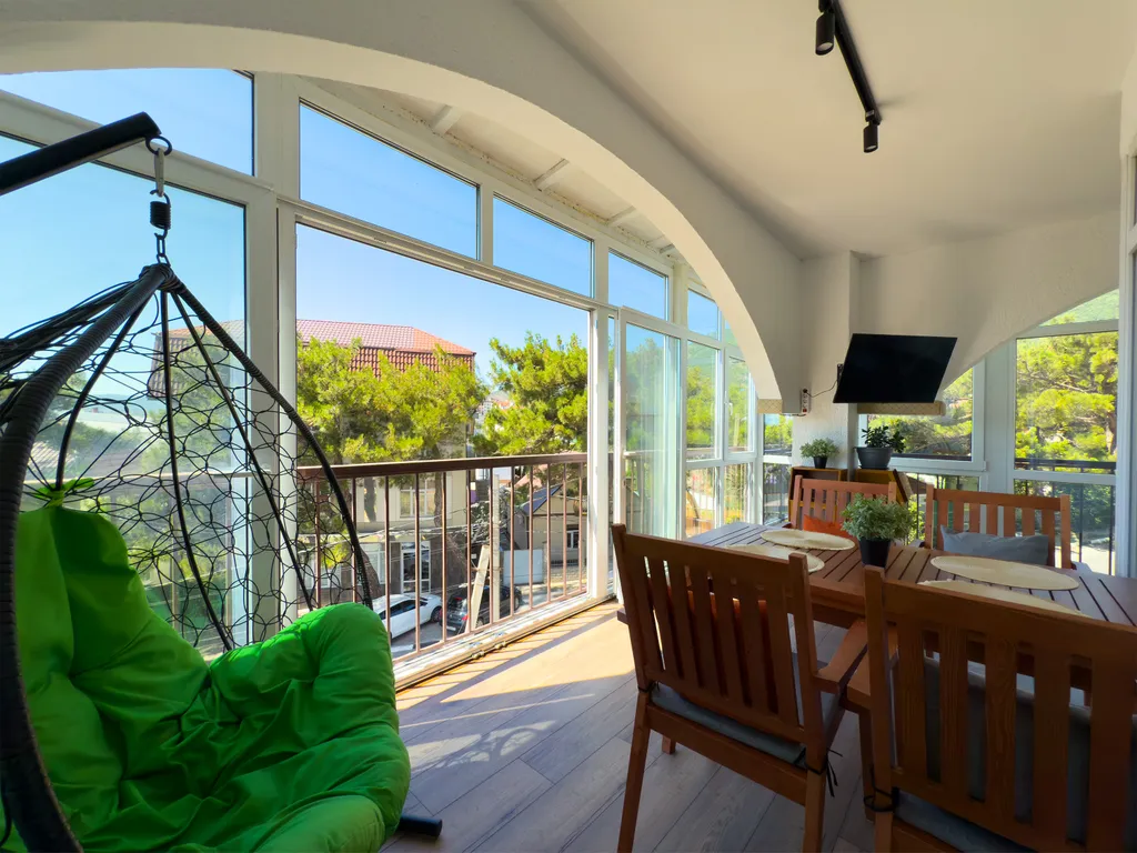 Квартира 3-комнатная квартира с террасой в Сосновой роще — Геленджик