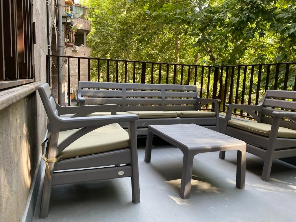 Квартира с прекрасной террасой видом на парк