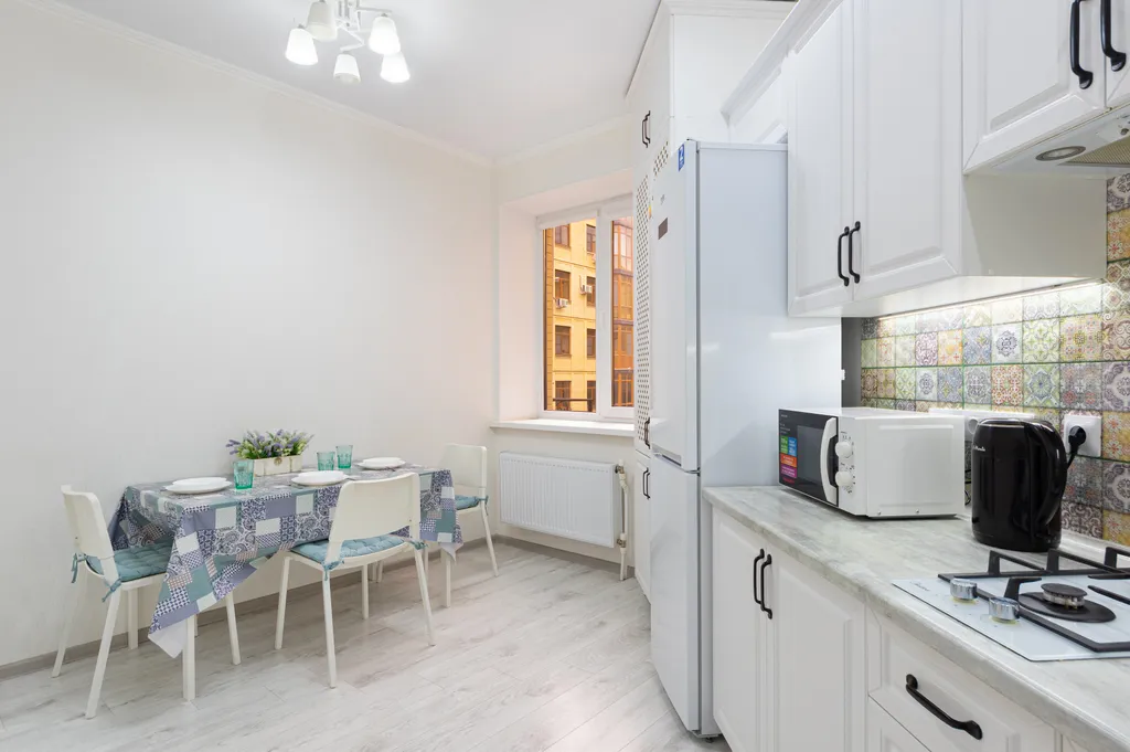 Уютная квартира около санатория Виктория и санатория Русь