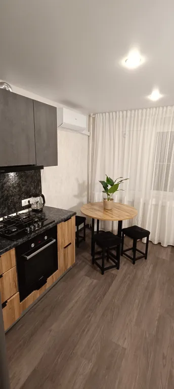 Уютная студия с лоджией