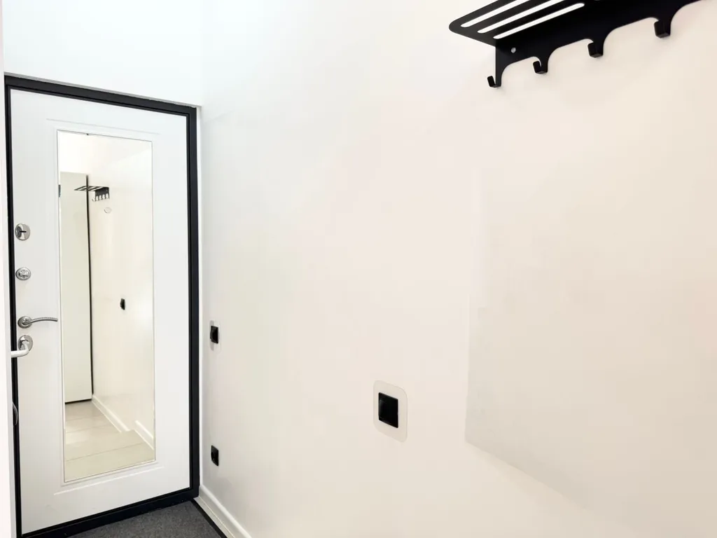 Студия с дизайнерским ремонтом