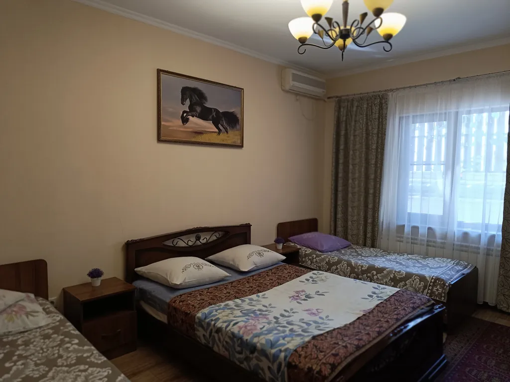 Коттедж Дом утопающий в зелени и очень уютный — Геленджик