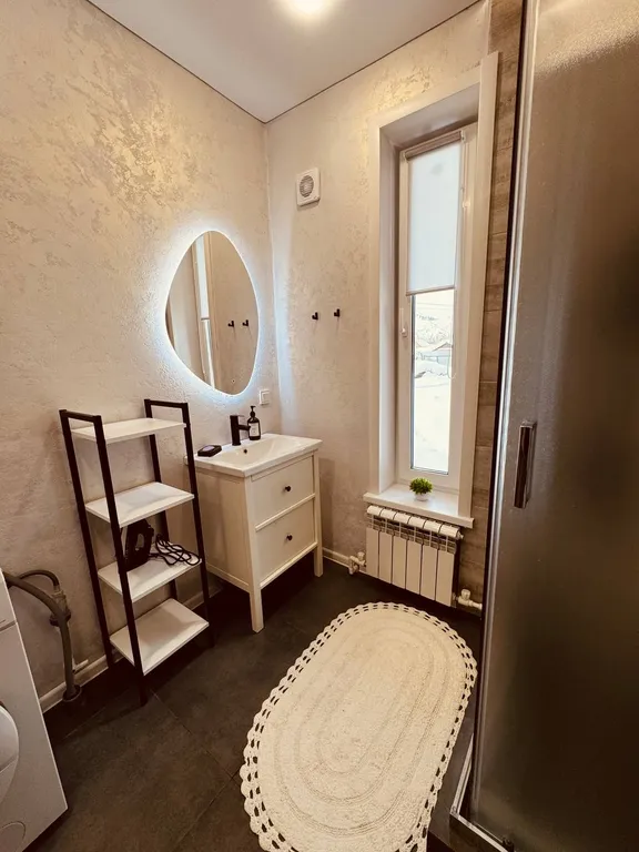 Гостевой дом в сосновом лесу в 15 минутах от курорта Манжерок