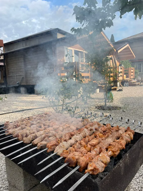 ЭКО-домики в Абхазии — отдых между морем и горами