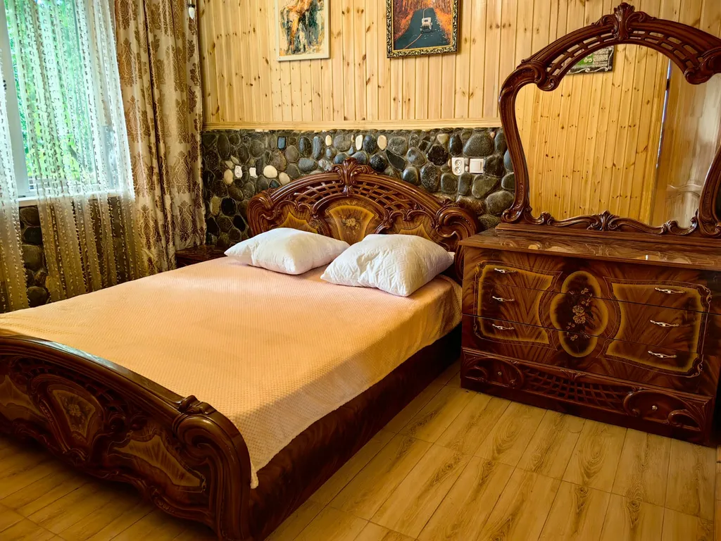 Коттедж Дом под ключ в 5 минутах от моря — аренда посуточно в Гумиста