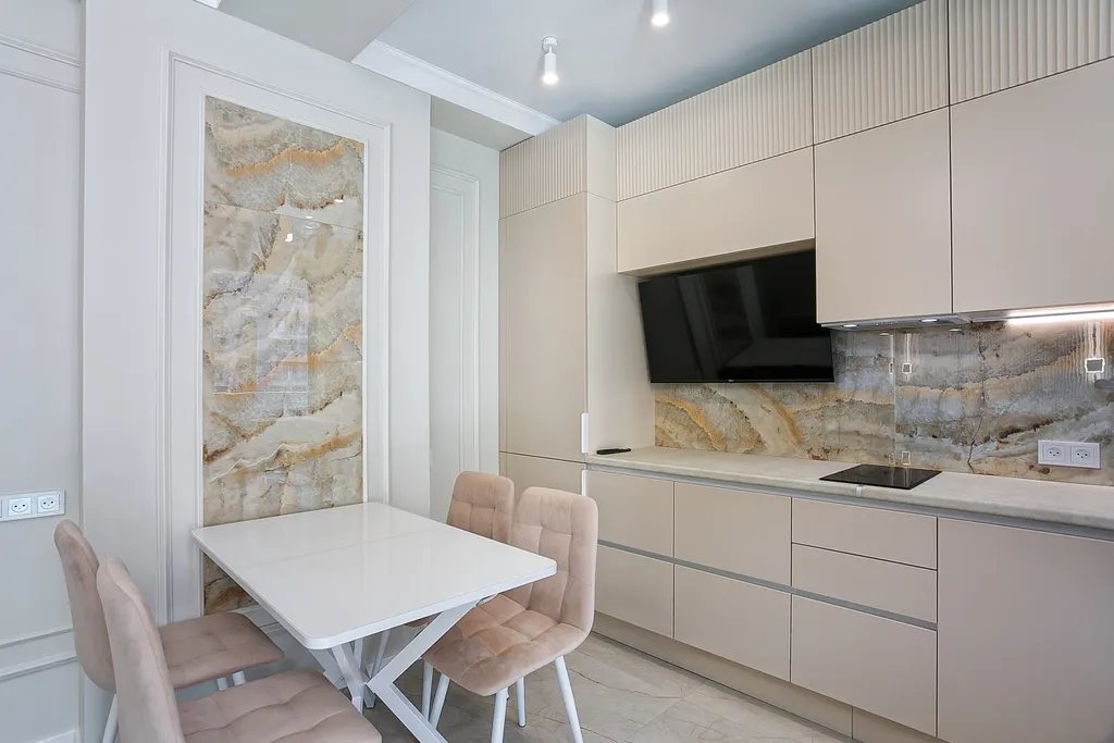 Шикарный апартамент с видом на горы