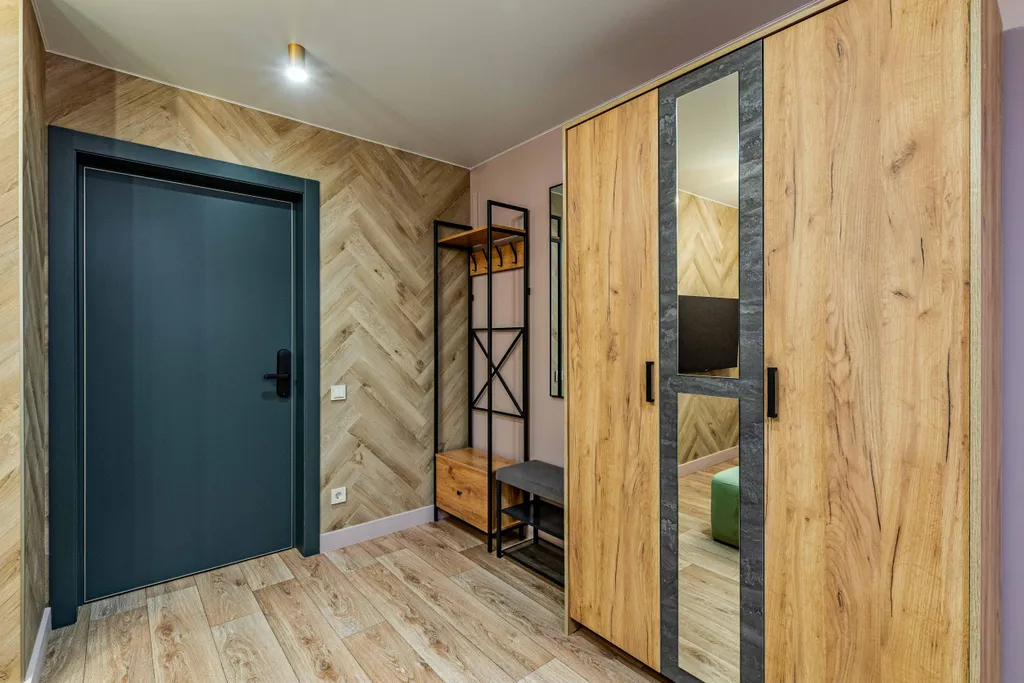 Квартира Комната студия с новым ремонтом около парка Маяковского — Екатеринбург